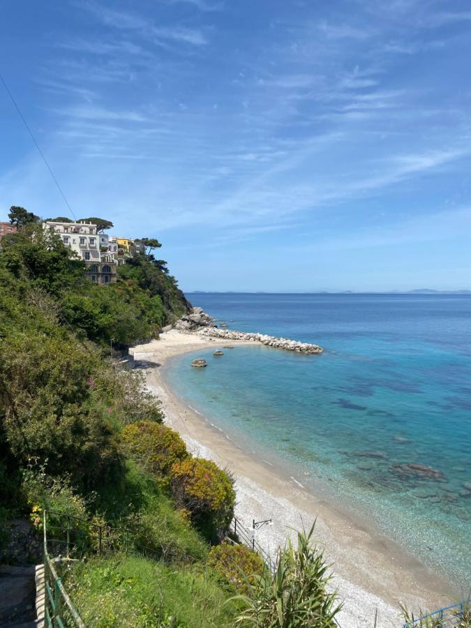 La Baia Di Napoli Lägenhet Capri Exteriör bild